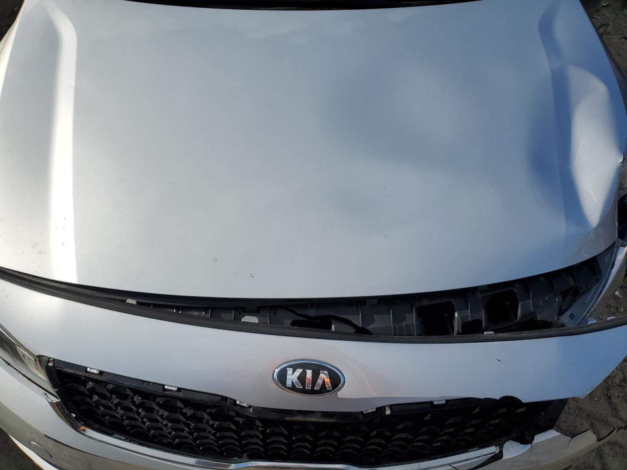 3KPFK4A78HE104312 2017 Kia Forte Lx