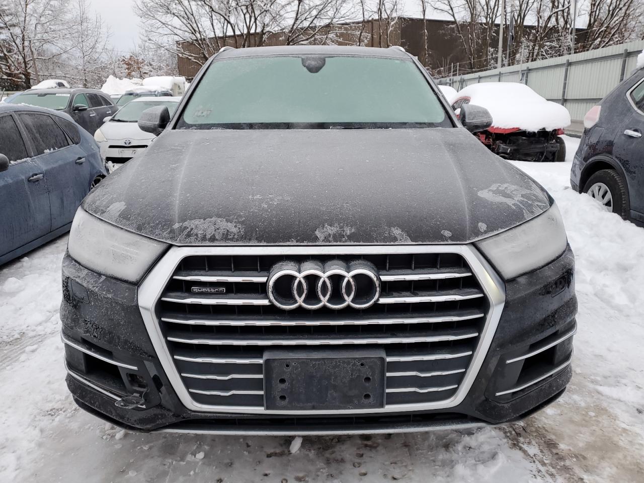 WA1LAAF71HD012211 2017 Audi Q7 Premium Plus