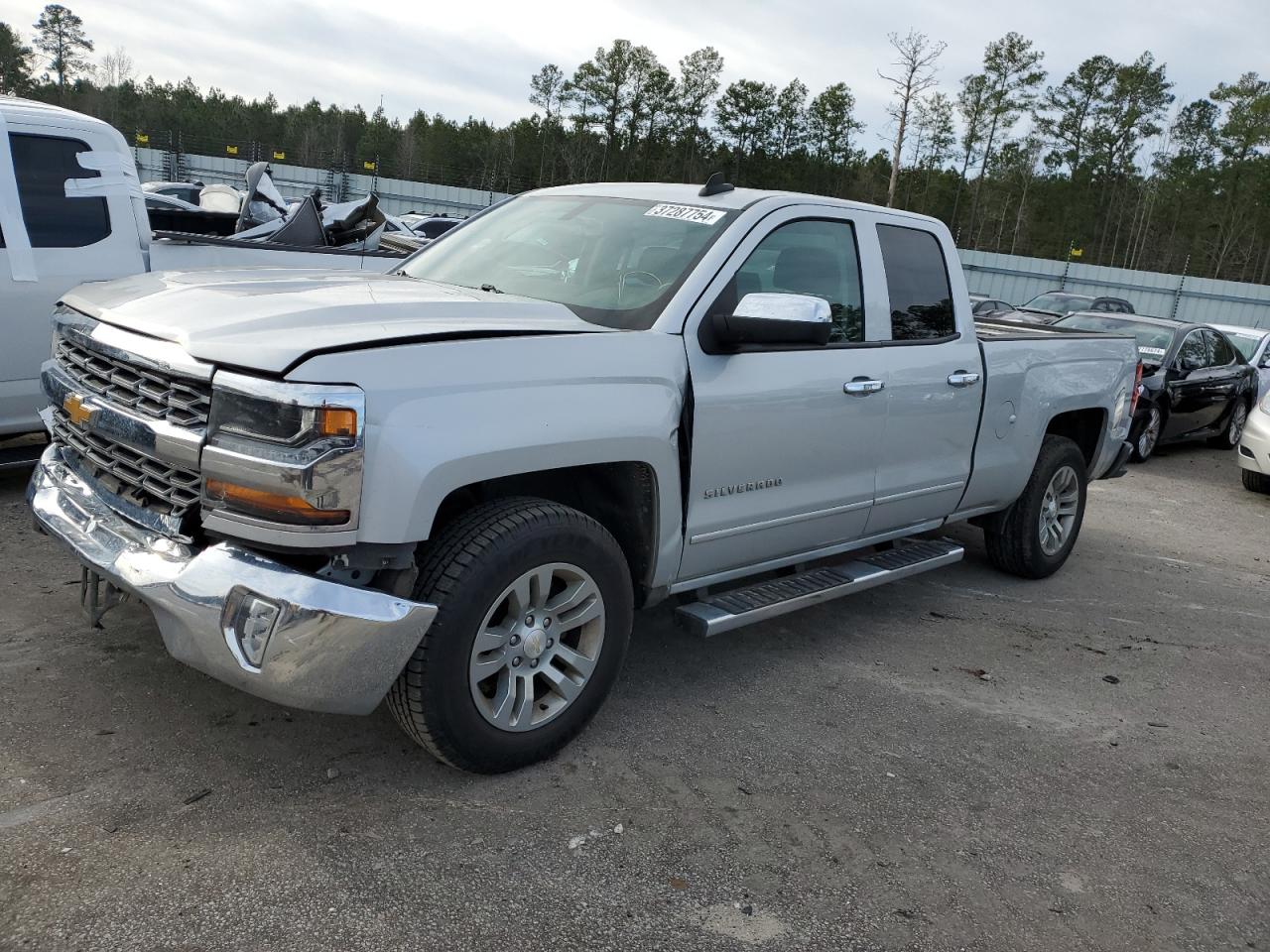 2017 Chevrolet Silverado C1500 Lt vin: 1GCRCREC3HZ217362