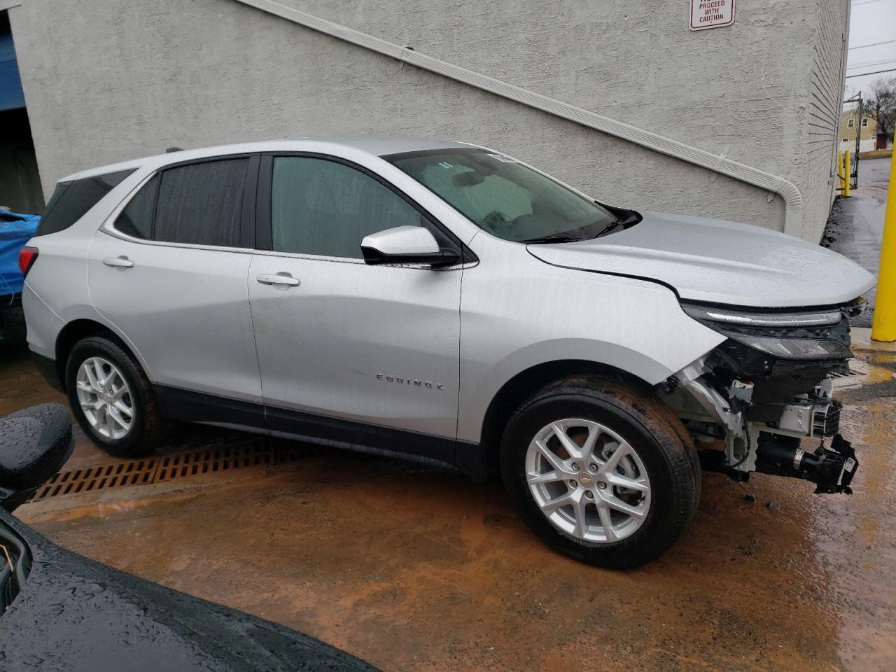3GNAXUEV3NL241998 CHEVROLET EQUINOX 2022