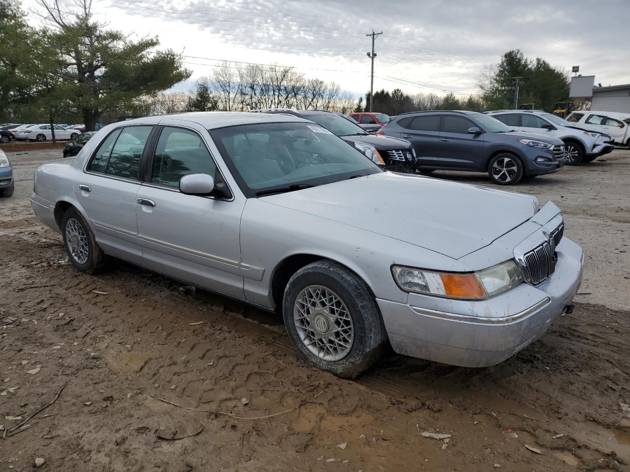 2MEFM74WXYX744609 2000 Mercury Grand Marquis Gs