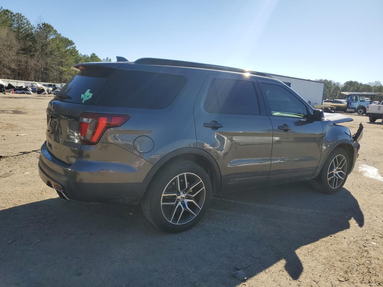 2016 Ford Explorer Sport vin: 1FM5K8GT6GGA93344