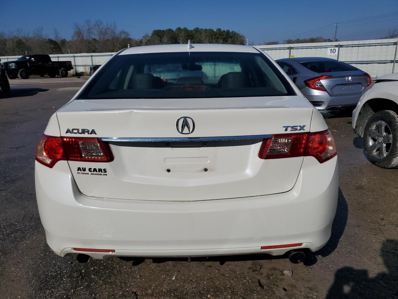 JH4CU2F63BC009834 2011 Acura Tsx