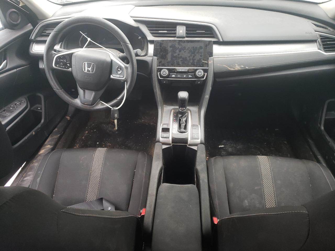 2HGFC2F53JH021844 2018 Honda Civic Lx