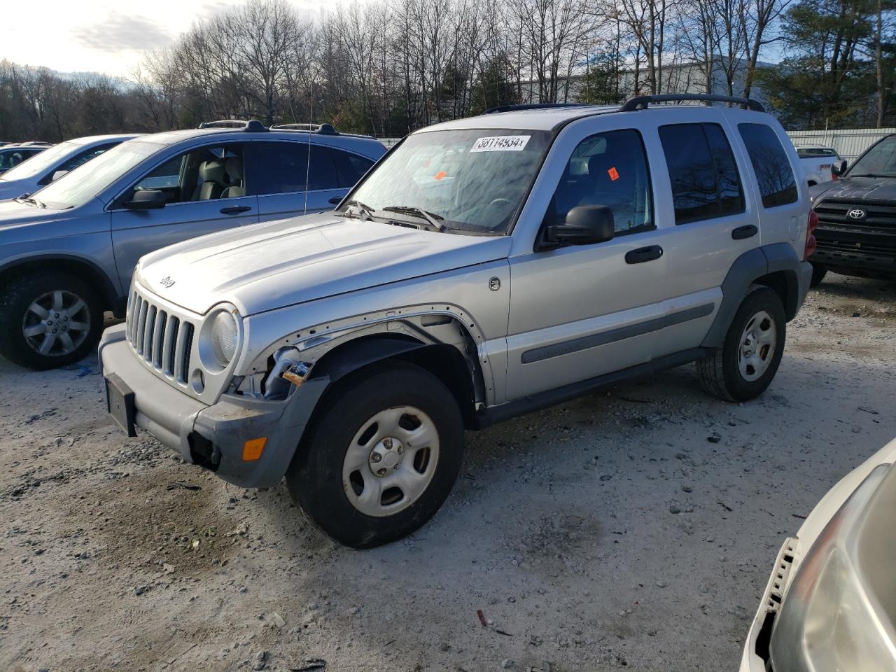 1J4GL48K15W706203 2005 Jeep Liberty Sport