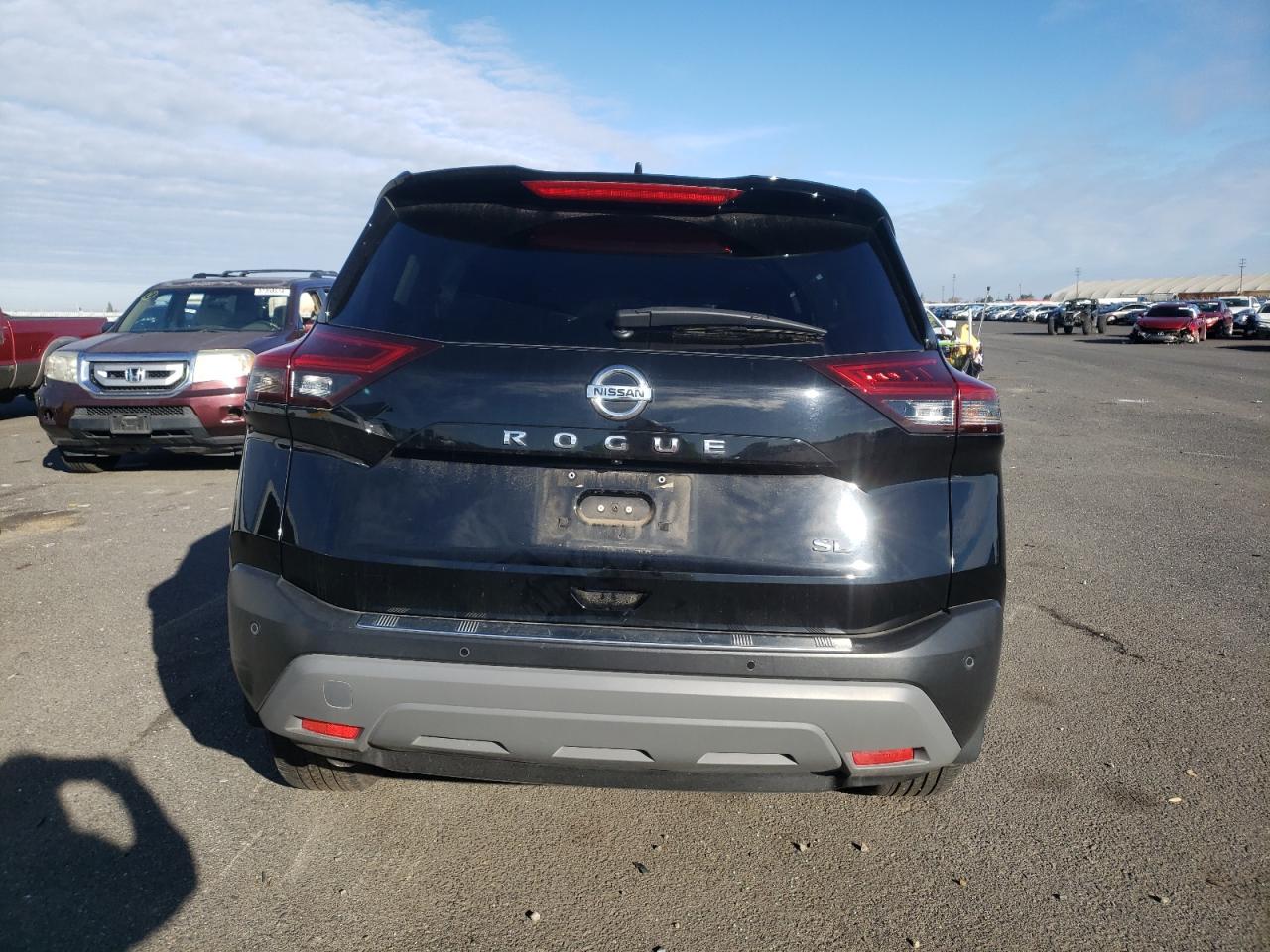 JN8AT3CA2MW028228 NISSAN ROGUE 2021