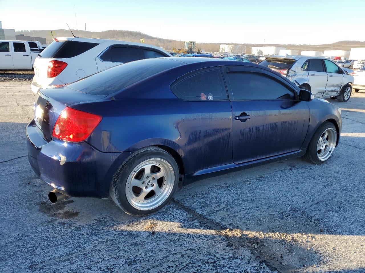 JTKDE177670176694 2007 Toyota Scion Tc