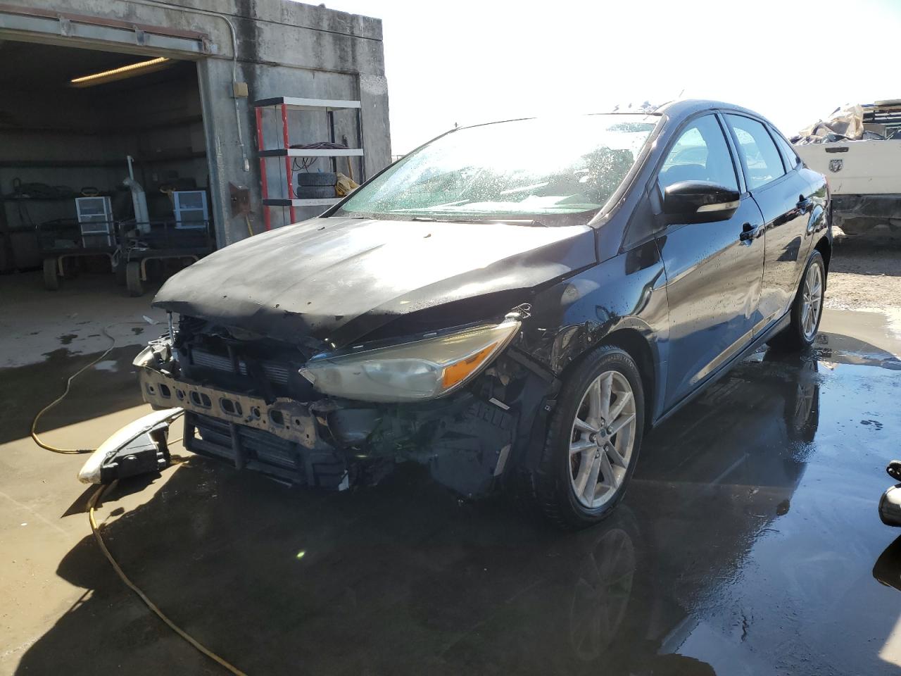 1FADP3F23HL257144 2017 Ford Focus Se