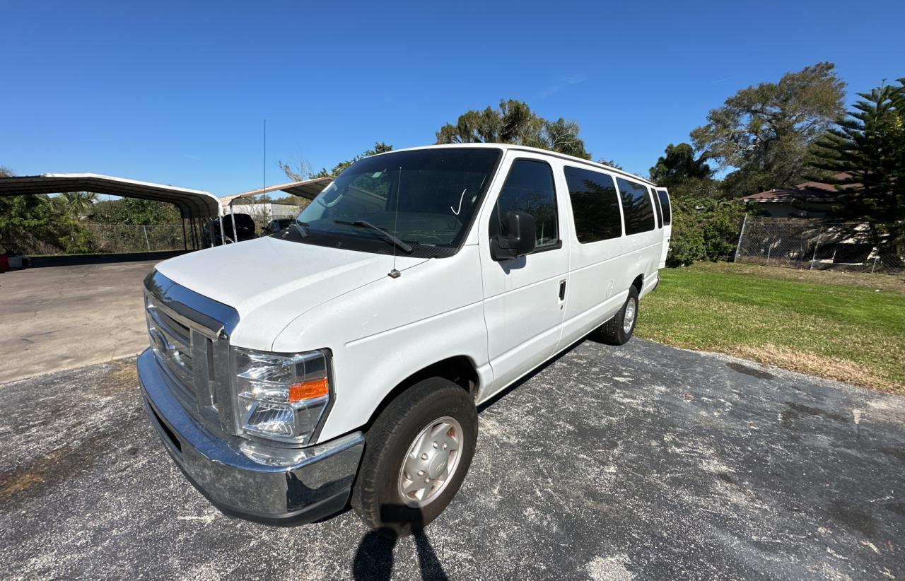 1FBSS3BL1DDB15592 2013 Ford Econoline E350 Super Duty Wagon