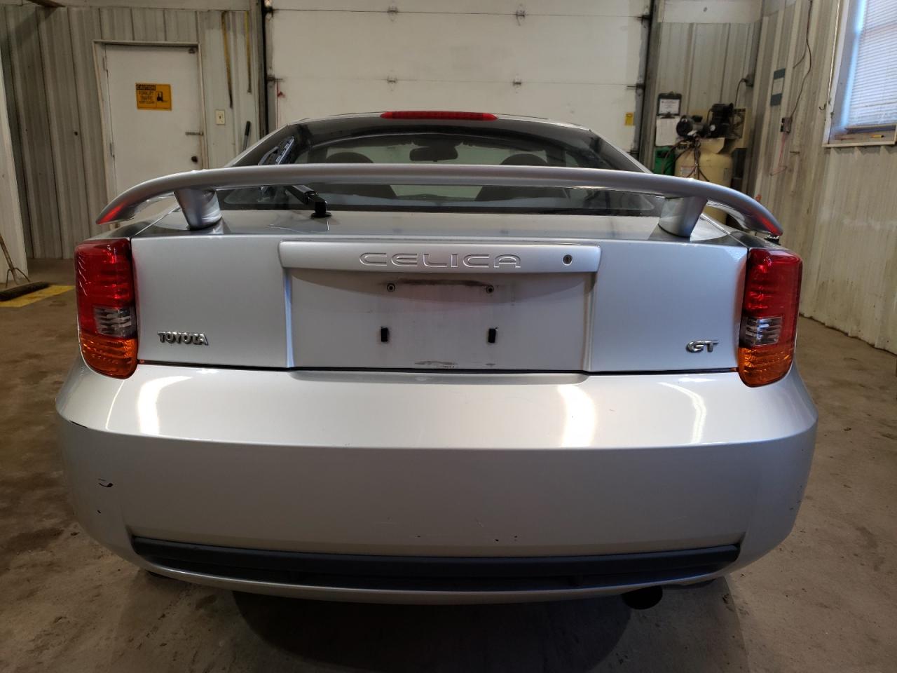 JTDDR32T120137516 2002 Toyota Celica Gt