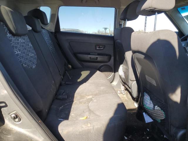 2010 Kia Soul + VIN: KNDJT2A26A7125018 Lot: 40637674