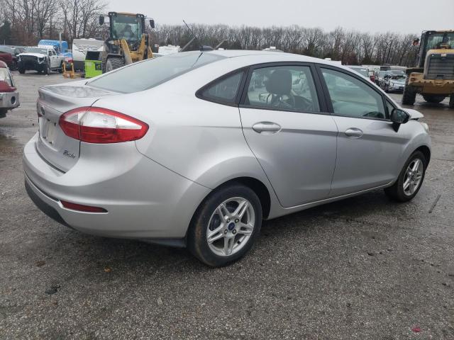 VIN 5NPD74LF3HH199502 2017 Hyundai Elantra, SE no.3