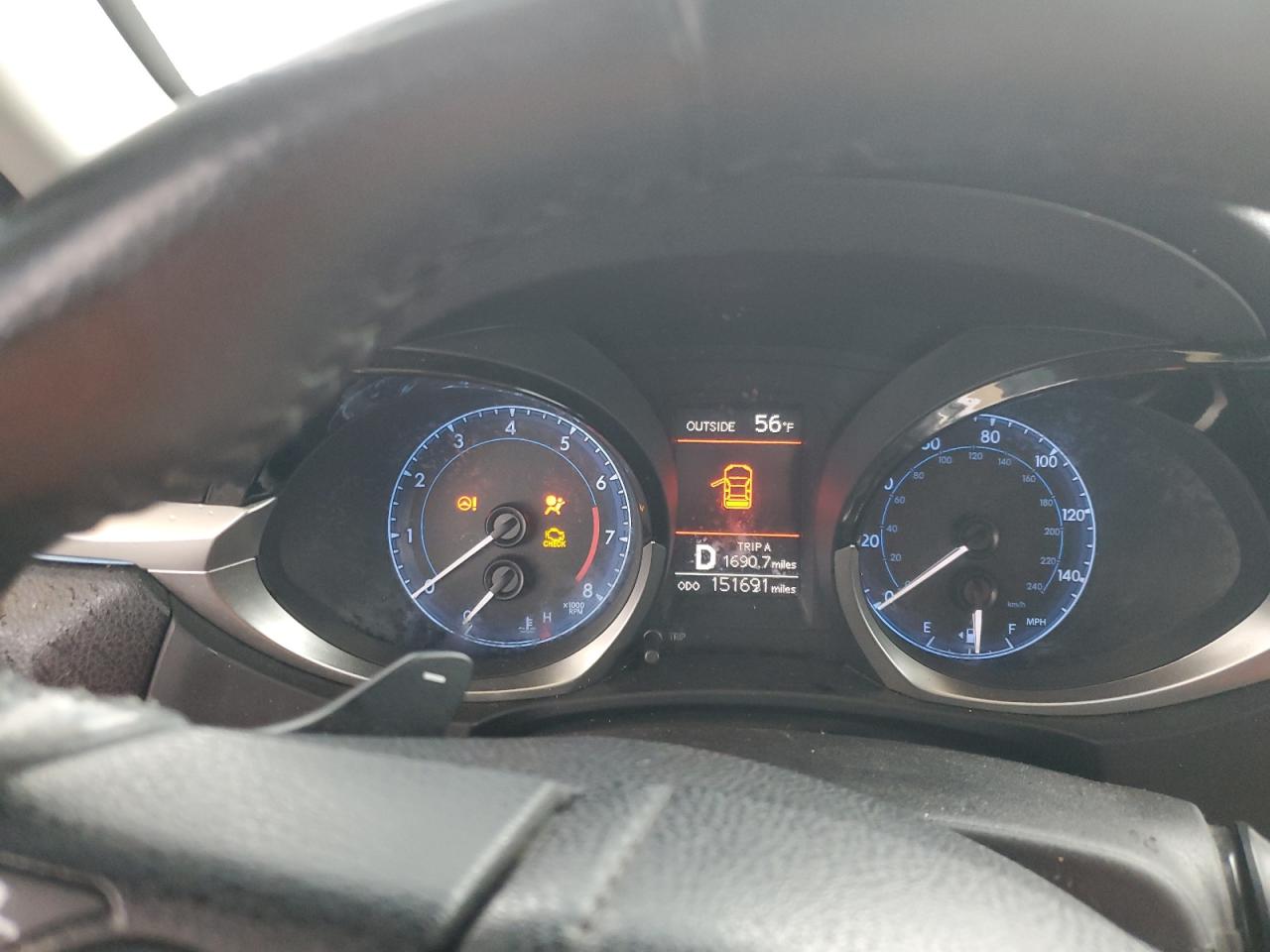 5YFBURHEXGP567656 TOYOTA COROLLA 2016