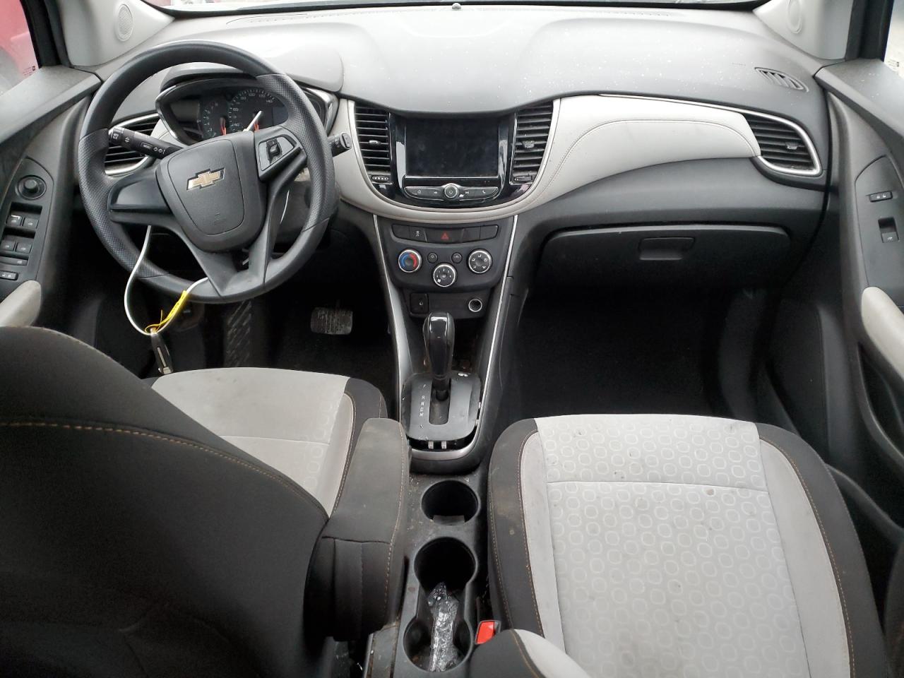 3GNCJKSB4LL204223 CHEVROLET TRAX 2020
