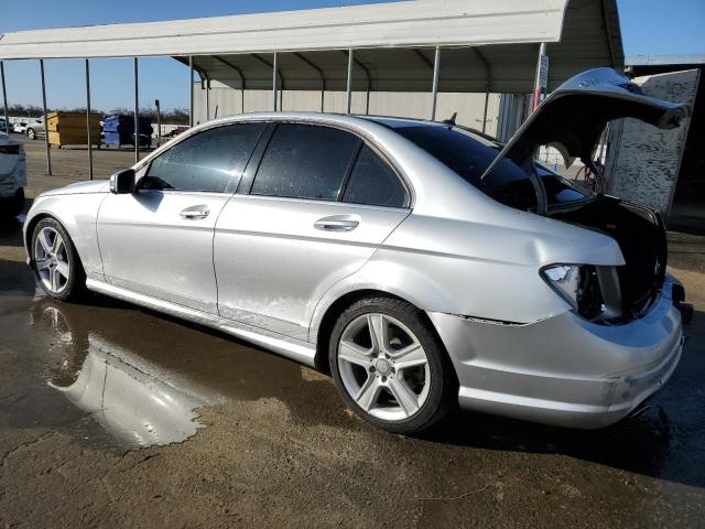 VIN WAUEFAFL9GN012864 2016 Audi A4, Premium Plus no.2