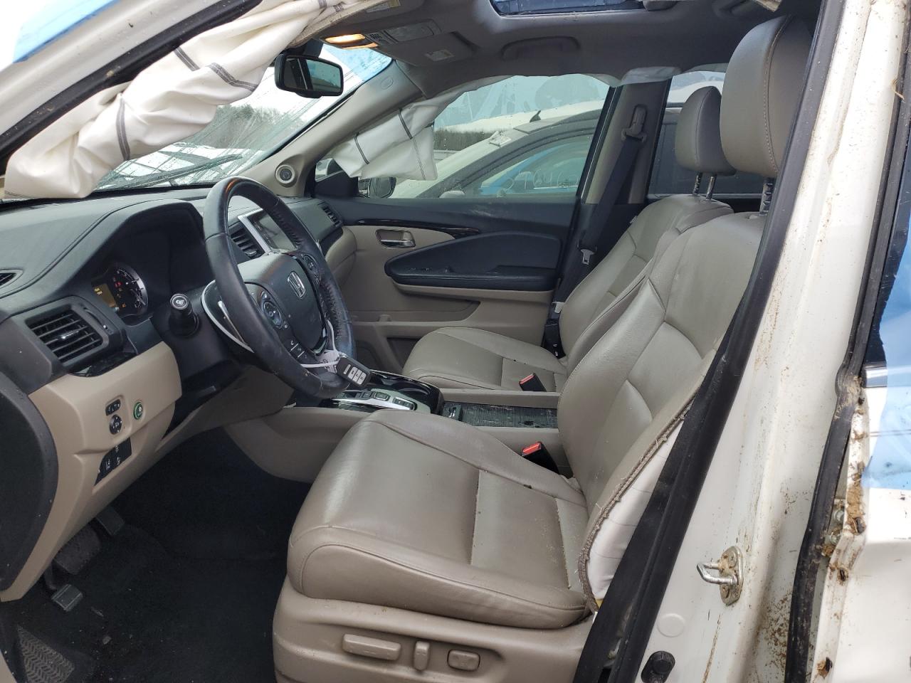 5FNYF5H98HB000617 HONDA PILOT 2017