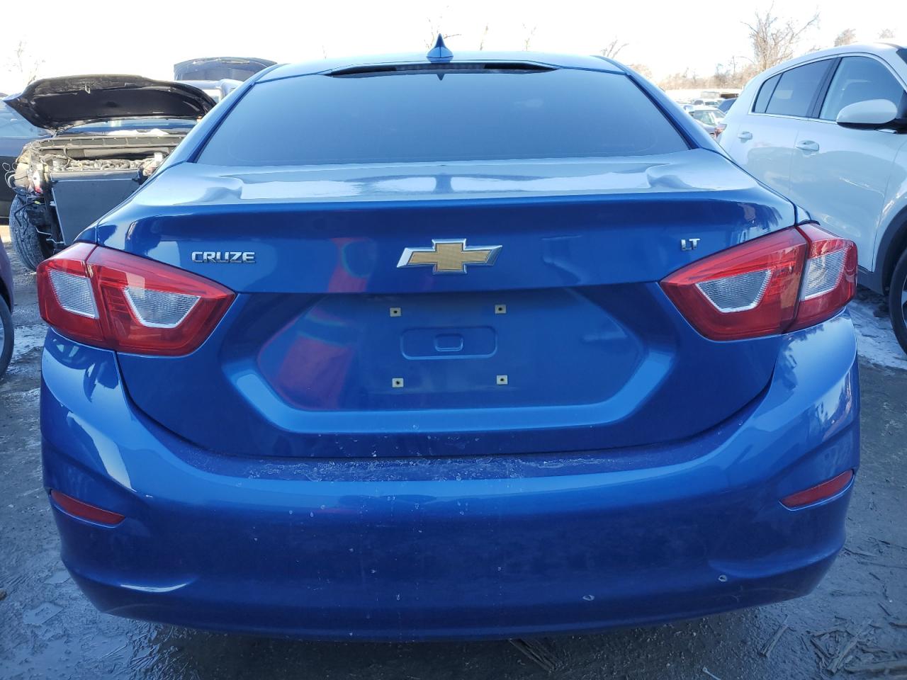 Lot #2833275554 2017 CHEVROLET CRUZE LT