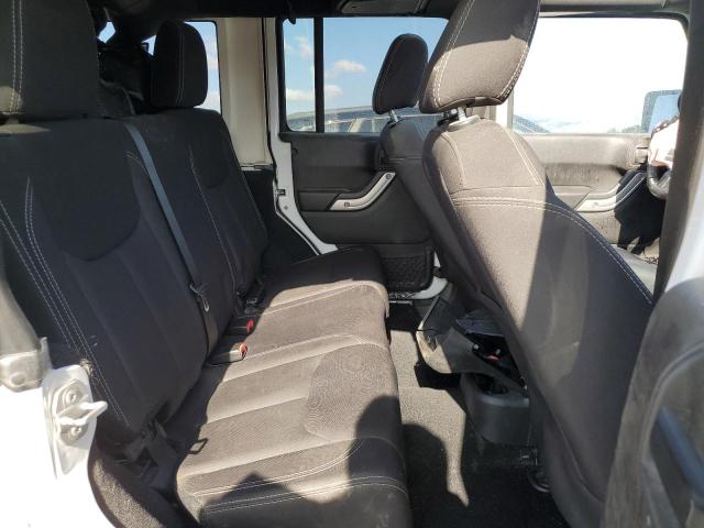 2015 Jeep Wrangler - Image 10