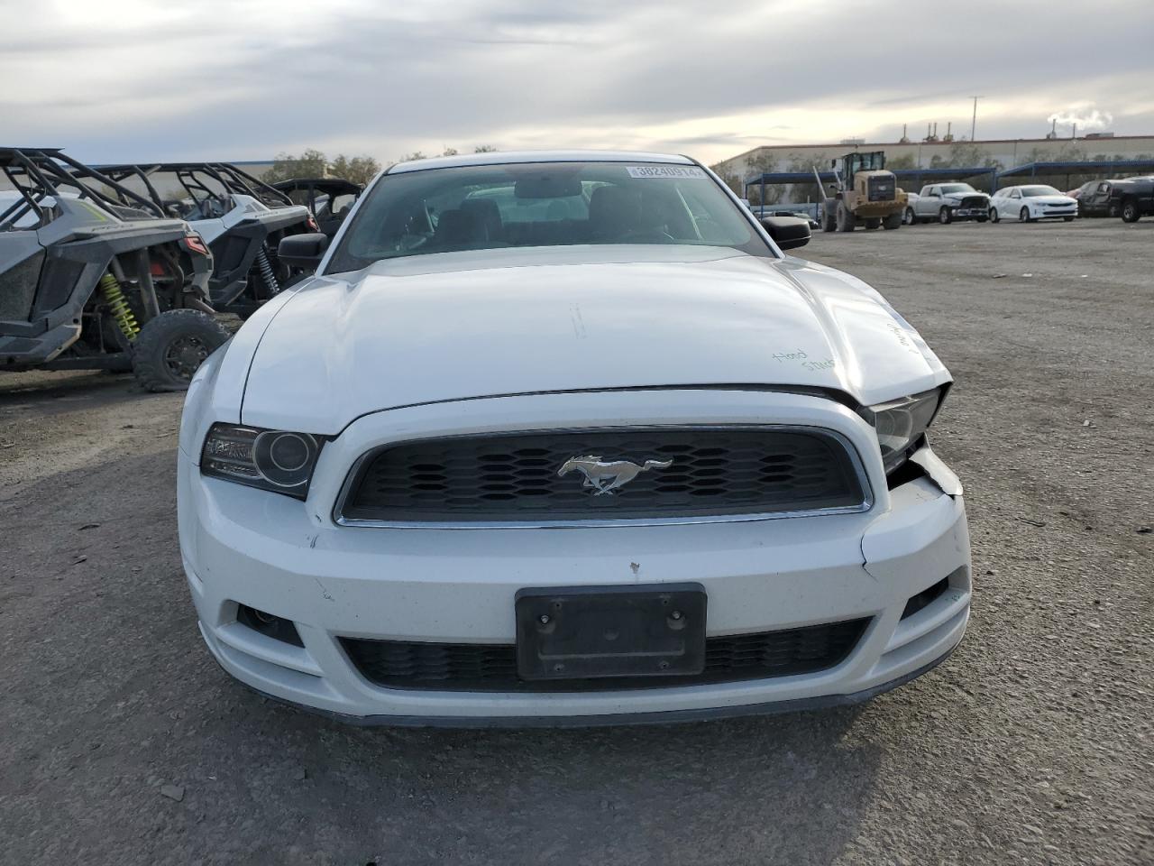 2014 Ford Mustang vin: 1ZVBP8AM9E5242684