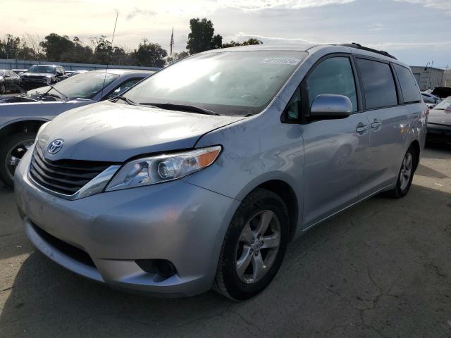 2012 Toyota Sienna LE