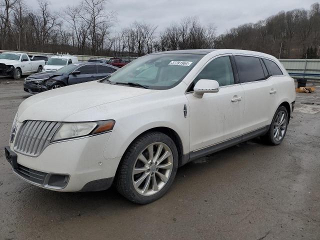 2011 Lincoln MKT 