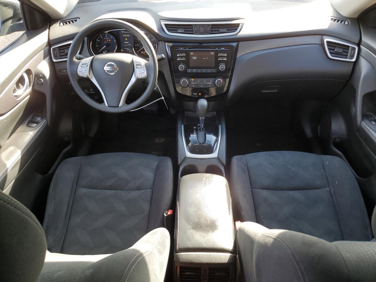 VIN: JN8AT2MV2GW137045 2016 NISSAN ROGUE