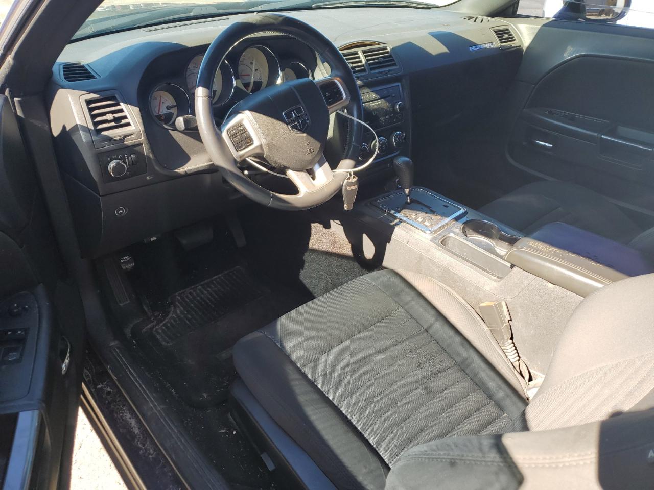 DODGE CHALLENGER SXT