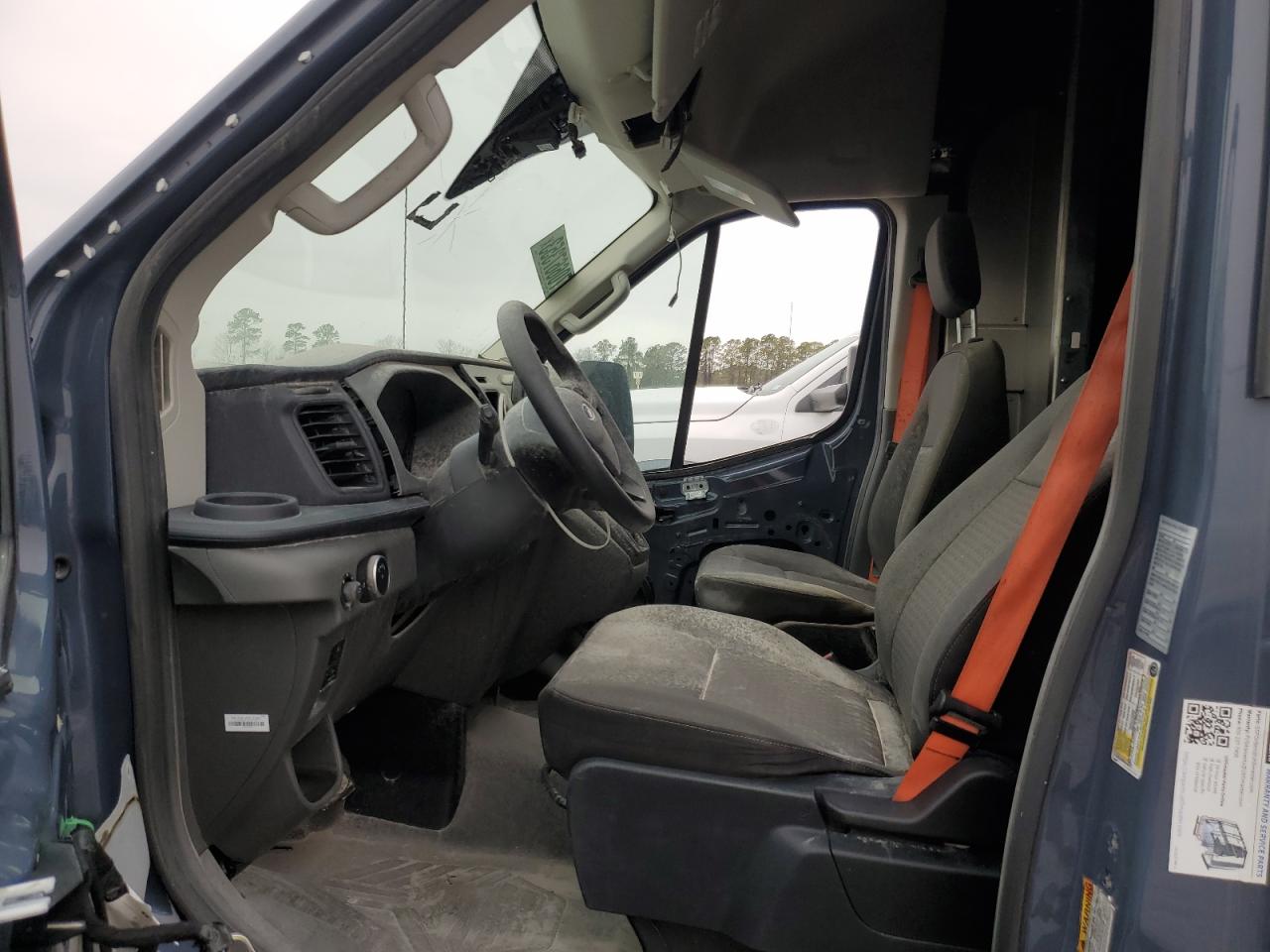 VIN: 1FTBR3X86MKA46017 2021 FORD TRANSIT