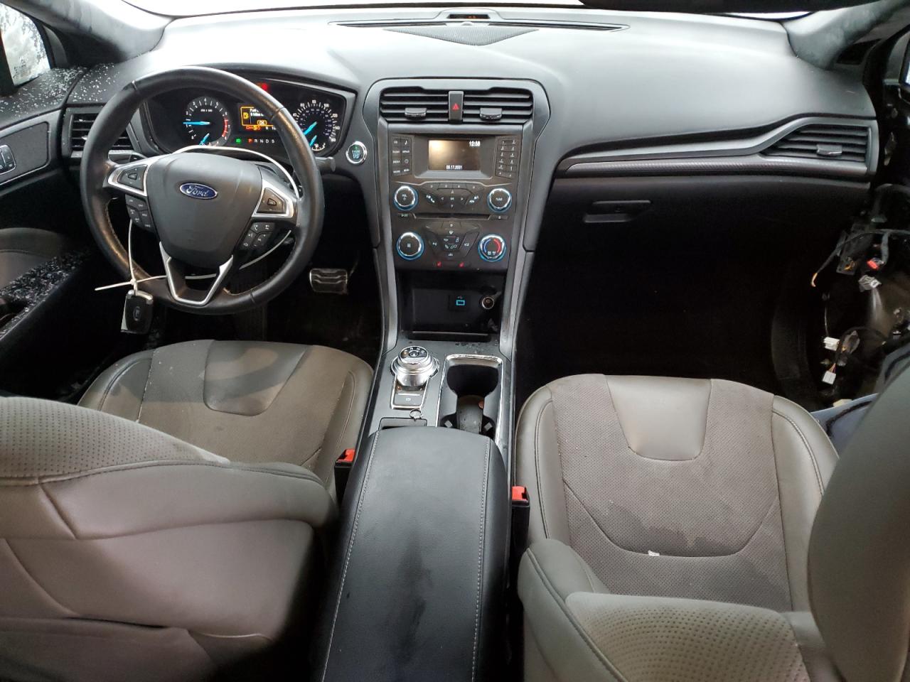 3FA6P0VP0HR195045 FORD FUSION 2017
