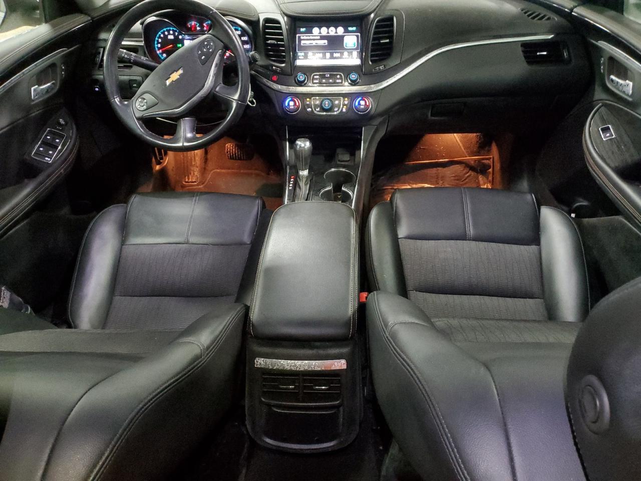 2G1105S33H9133841 2017 Chevrolet Impala Lt