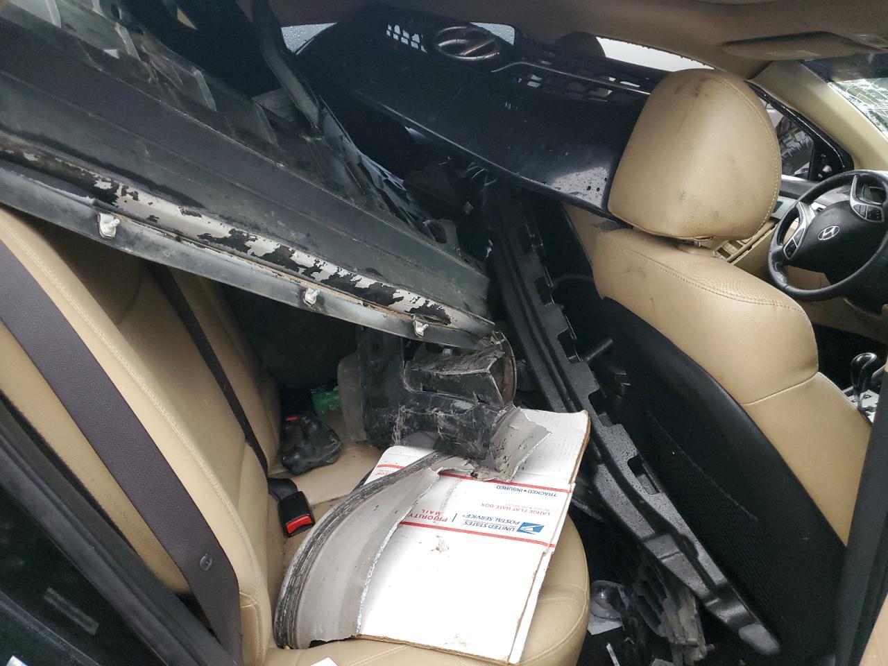 KMHDH4AE9CU326268 2012 Hyundai Elantra Gls