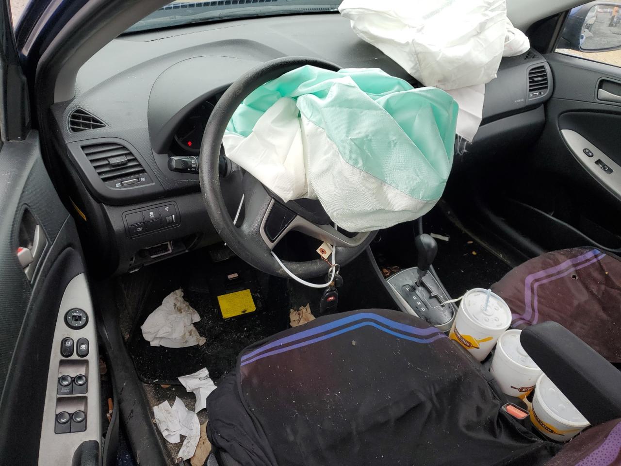 KMHCT5AE3HU310641 2017 Hyundai Accent Se