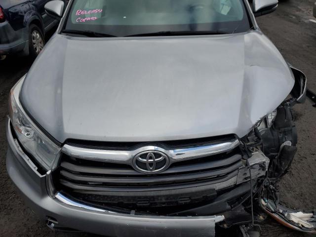 VIN 5TDBKRFH8FS129176 2015 Toyota Highlander, LE no.12