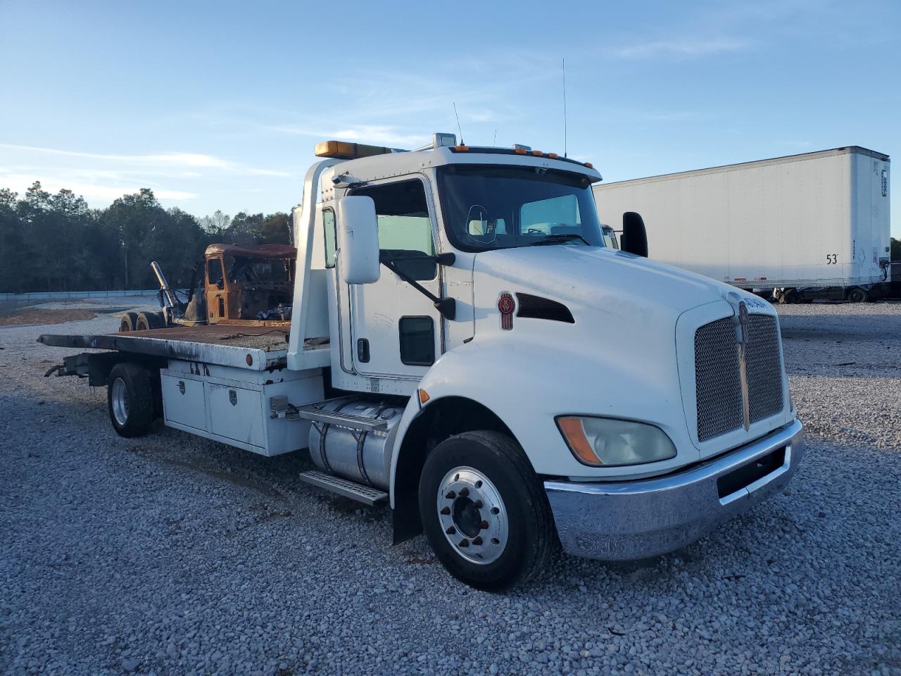 2010 Kenworth Constructi 6.7L for Sale in Eight Mile, AL - Undercarriage