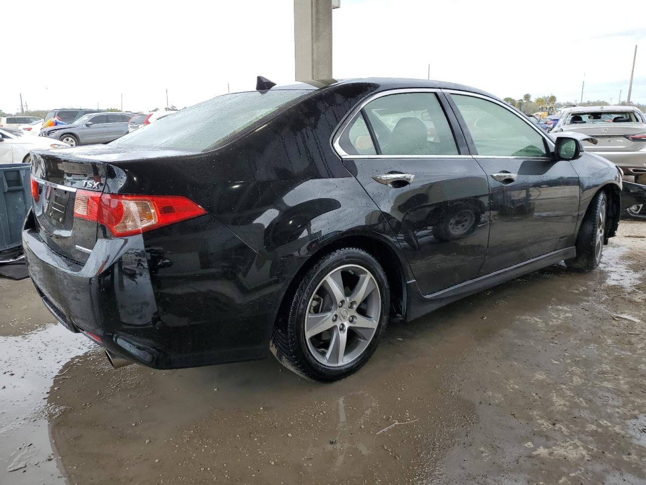 JH4CU2F82EC005117 2014 Acura Tsx Se