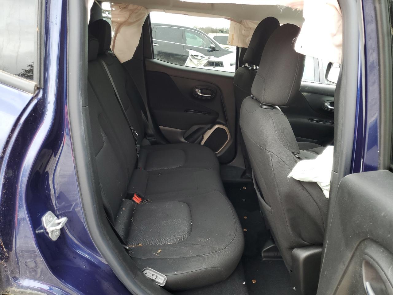 ZACCJABW2GPC65492 2016 Jeep Renegade Latitude