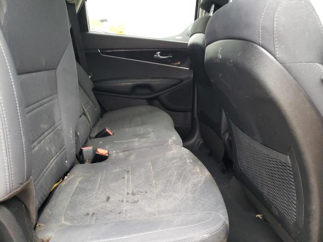 2017 KIA SORENTO LX 5XYPG4A30HG288618