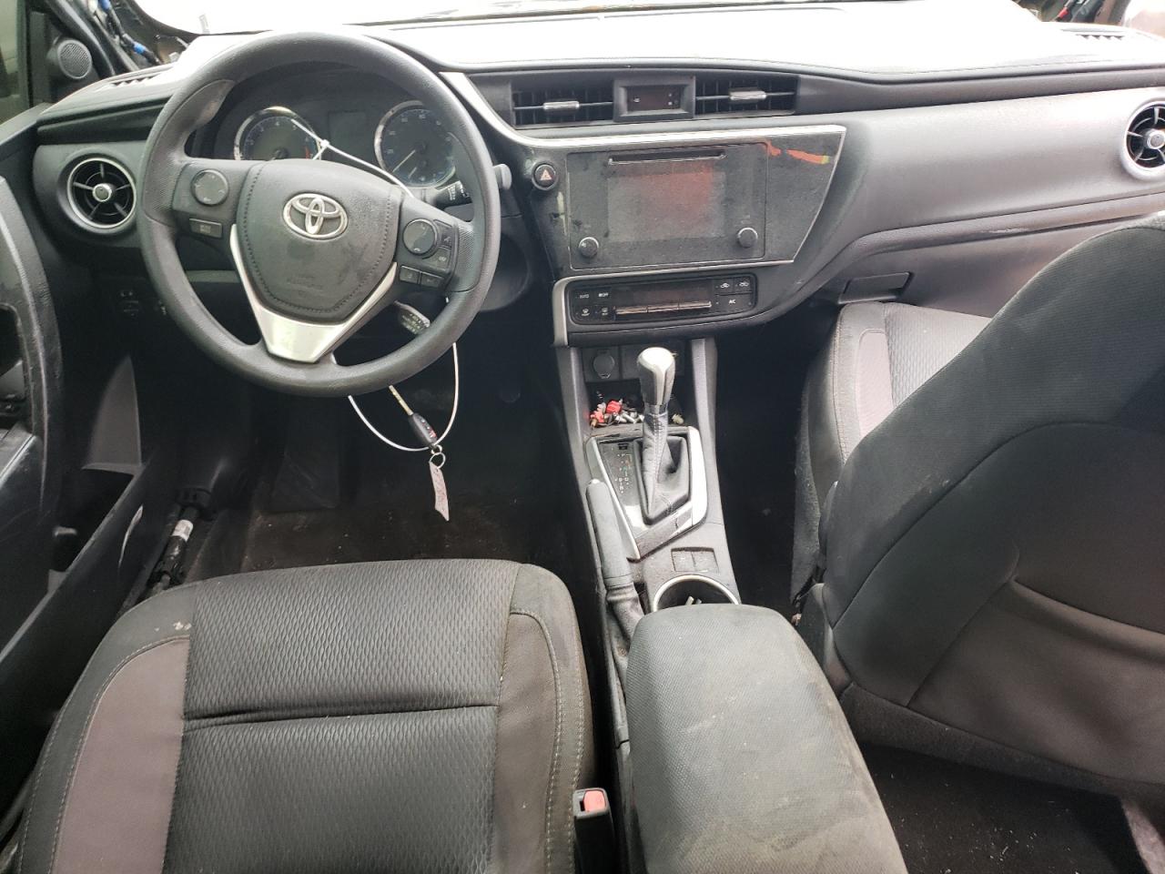 2T1BURHE6KC215697 TOYOTA COROLLA 2019