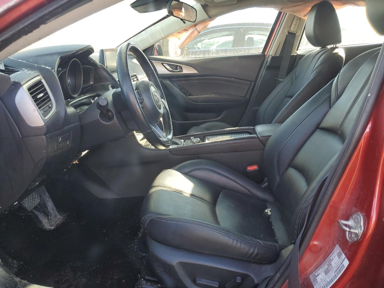 3MZBN1L36JM190582 2018 Mazda 3 Touring