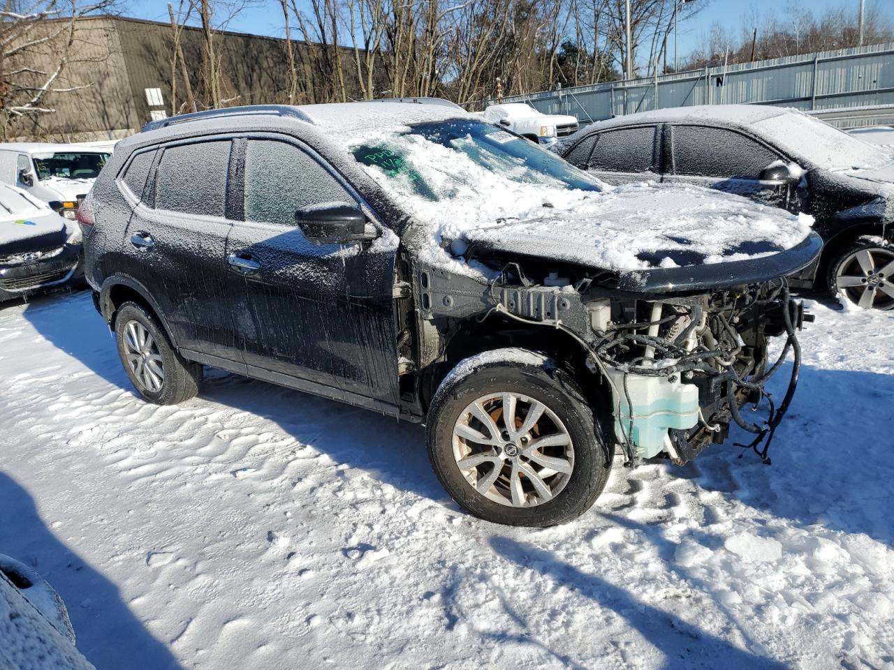 KNMAT2MV0HP613056 NISSAN ROGUE 2017