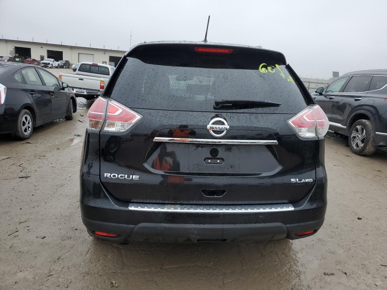 2016 Nissan Rogue S vin: 5N1AT2MV6GC785299