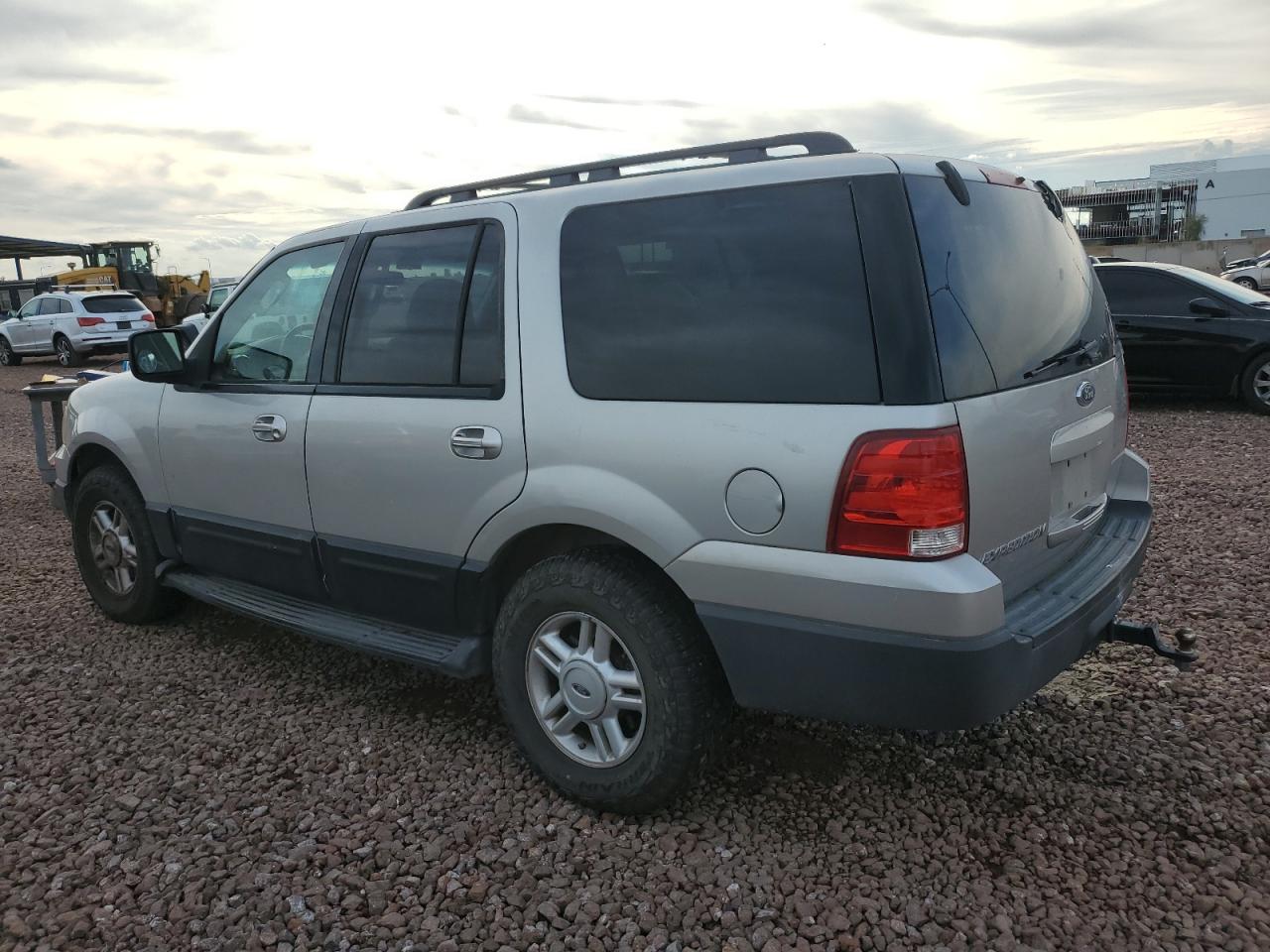 1FMPU16565LA51306 2005 Ford Expedition Xlt