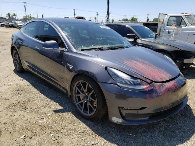 5YJ3E1EB6JF185608 | 2018 Tesla model 3