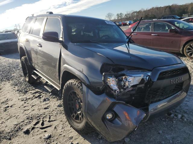 2022 TOYOTA 4RUNNER SR - JTEFU5JR9N5277549