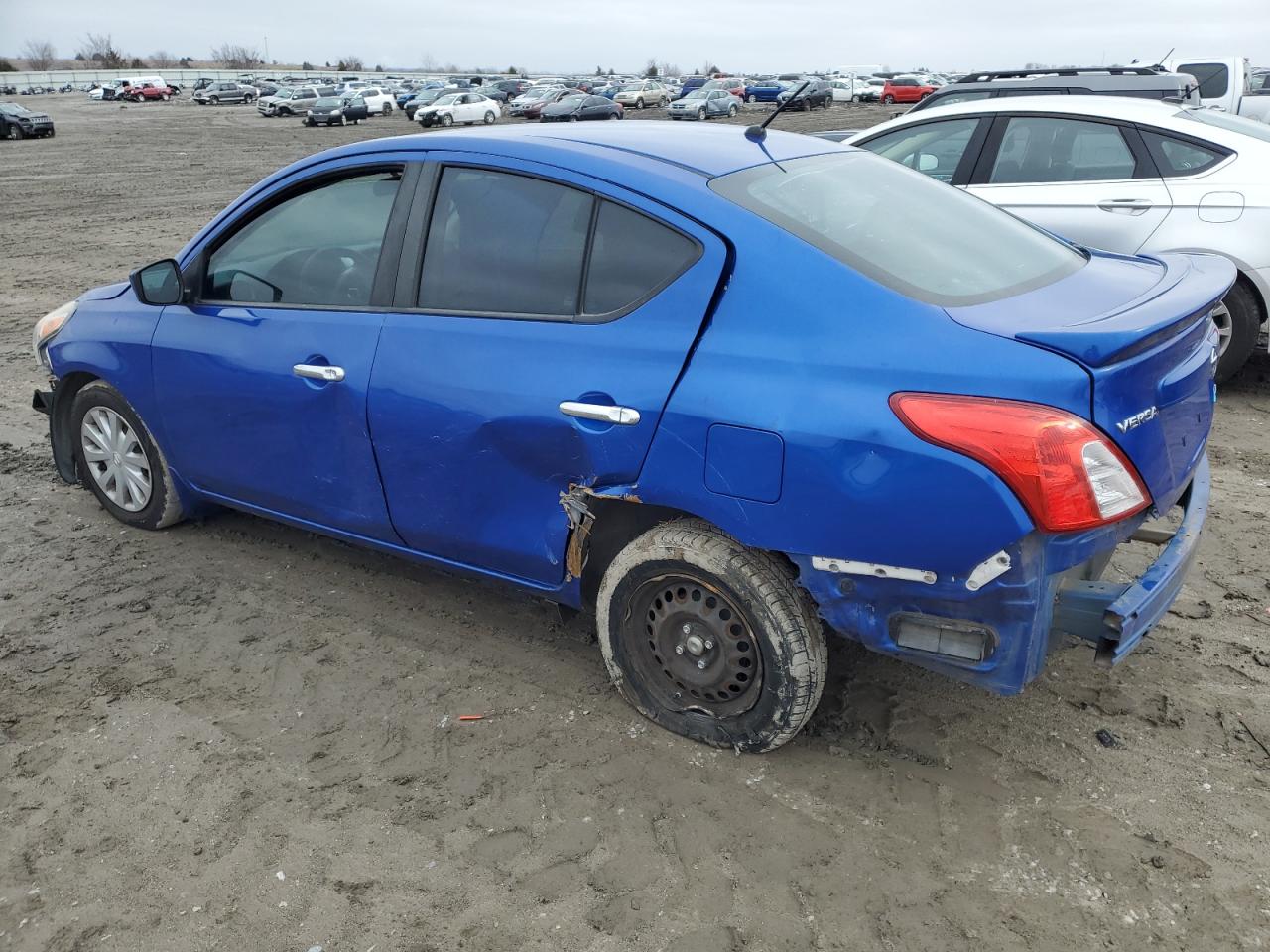 3N1CN7AP7FL829097 2015 Nissan Versa S