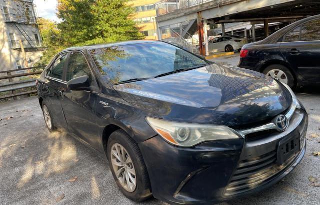 2015 Toyota Camry Hybrid 