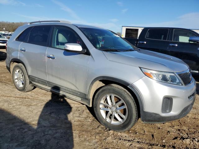 5XYKT4A79FG598689 | 2015 KIA SORENTO LX