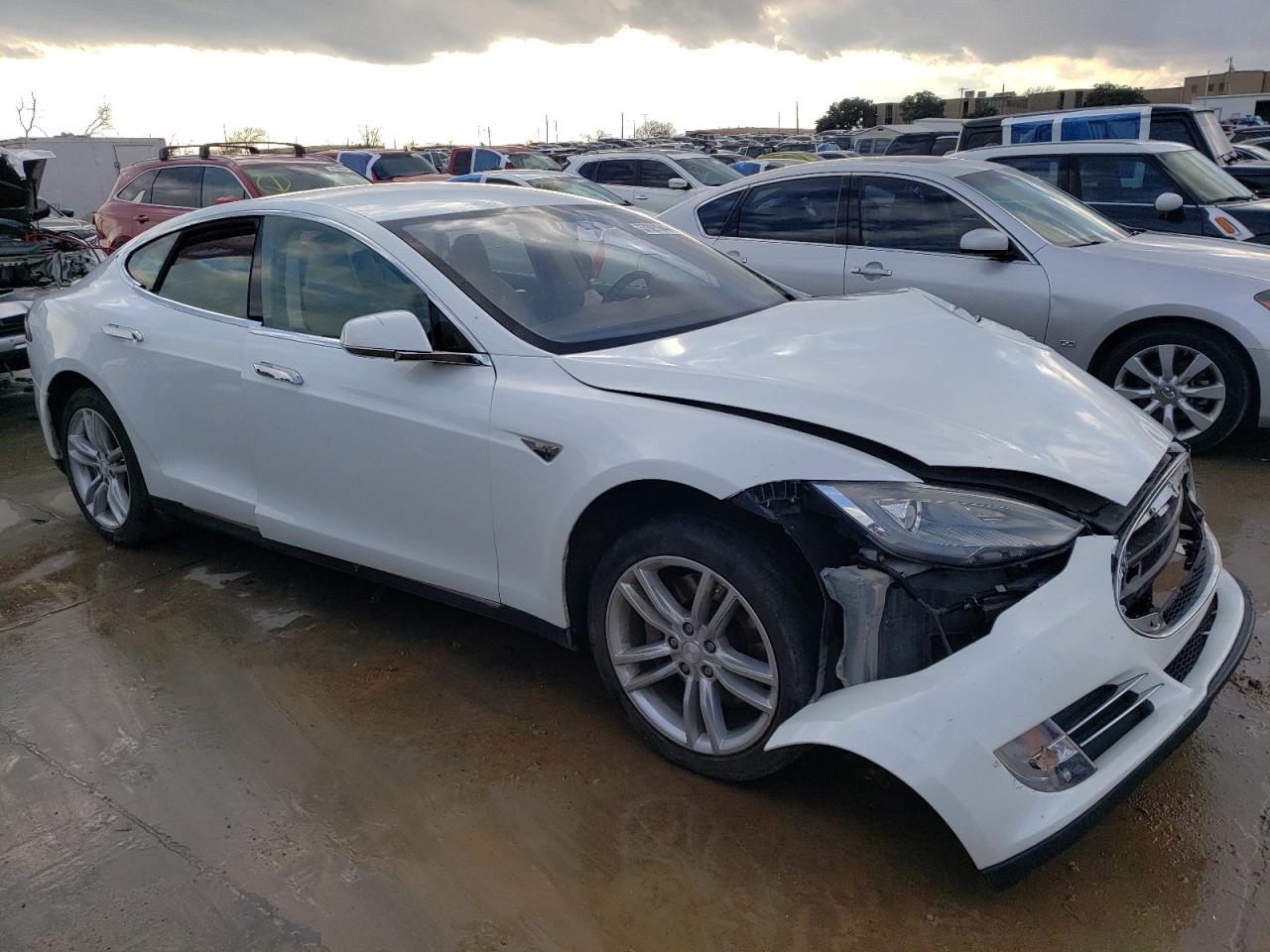 2012 Tesla Model S vin: 5YJSA1DP7CFP01403