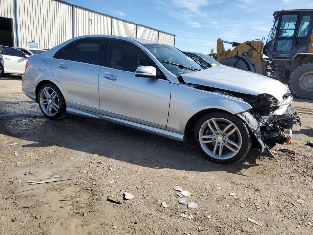 VIN WDDGF4HB6DG000999 2013 Mercedes-Benz C-Class, 250 no.4