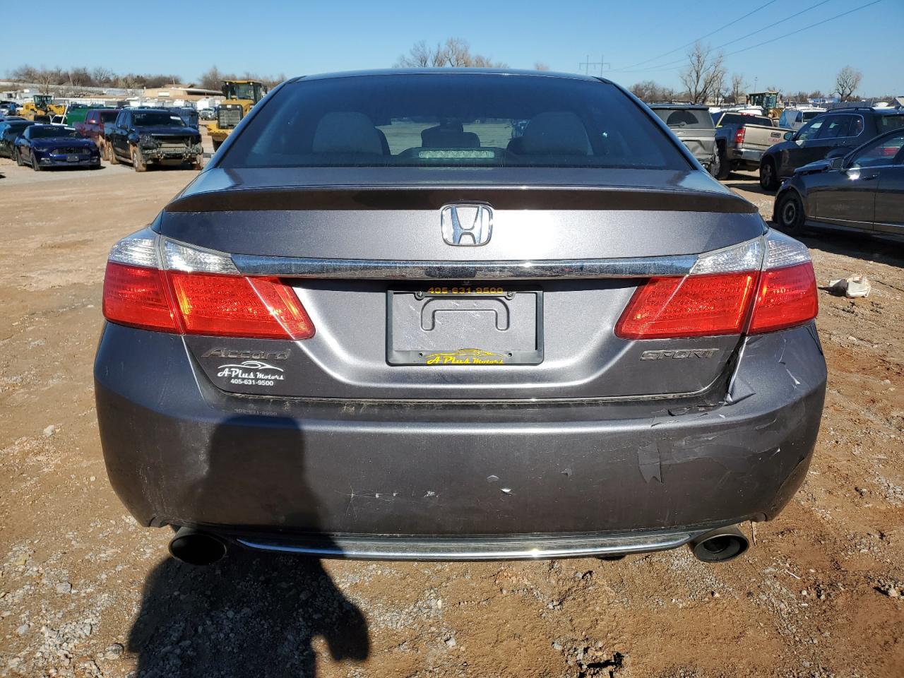 1HGCR2F56FA158011 2015 Honda Accord Sport